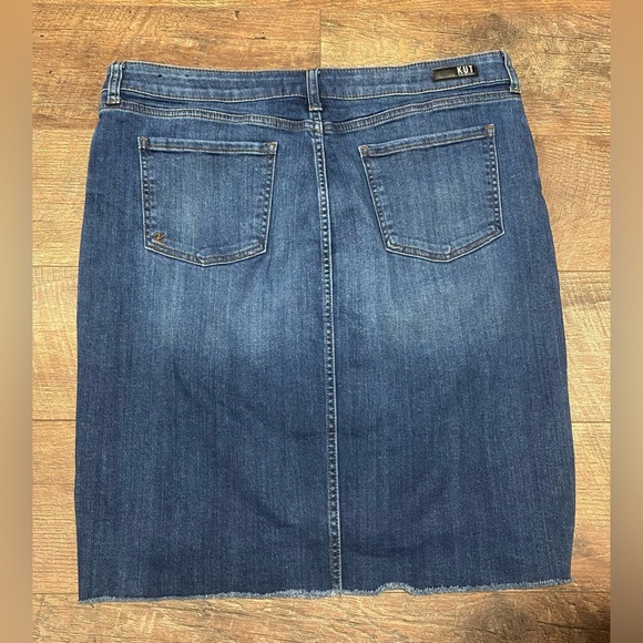*SOLD* Kut From The Kloth “Connie” High-Low Denim Jean Skirt Size 14 - Picture 6 of 7